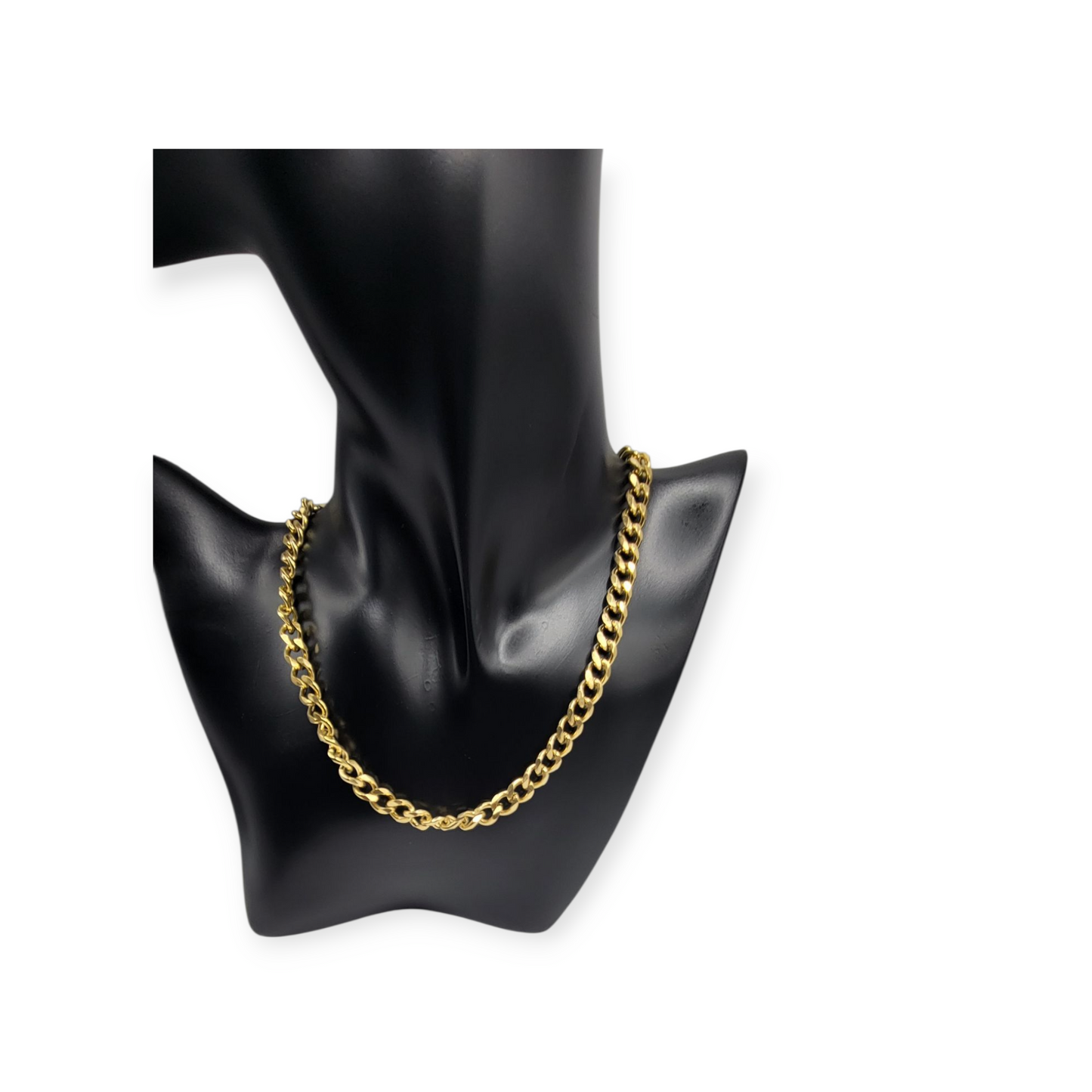 The Boss link 18k gold-plated necklace.