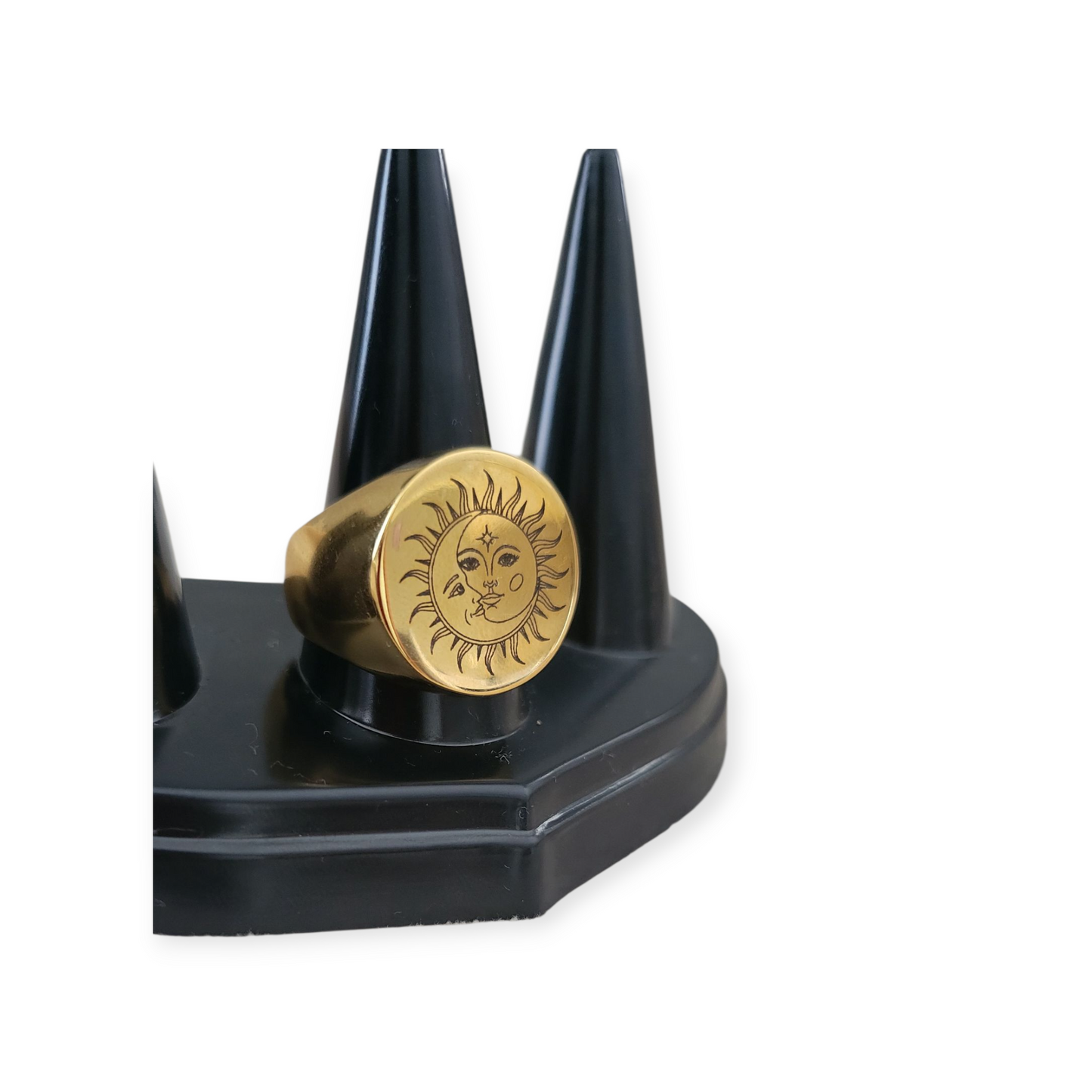 Sun Ring size 10, 18k Gold-plated steel.