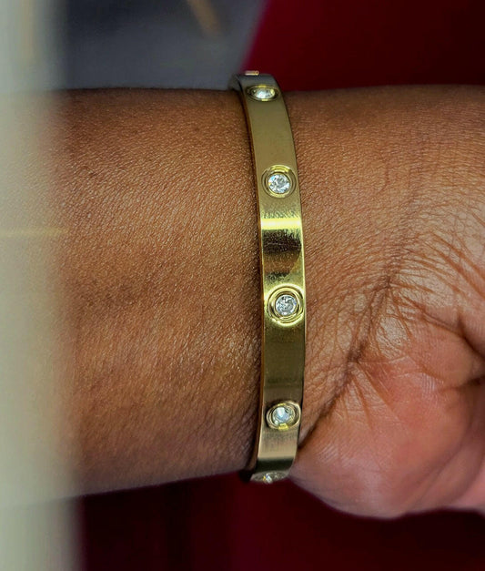 18k Gold plated steel  bracelet-hypoallergenic.