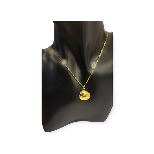 "Seashell" 18k Gold-plated Steel Necklace.