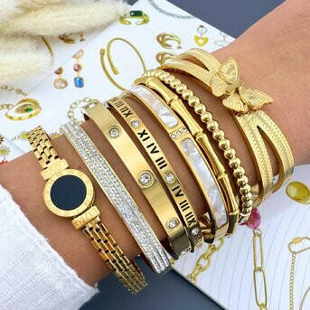Bracelet,stainless steel 18k gold plated.