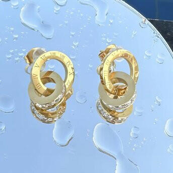Earring, studs,18k gold-plated steel.