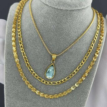 18K Gold-plated steel Necklace.